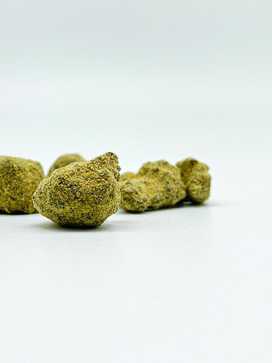 CBD Moon Rocks